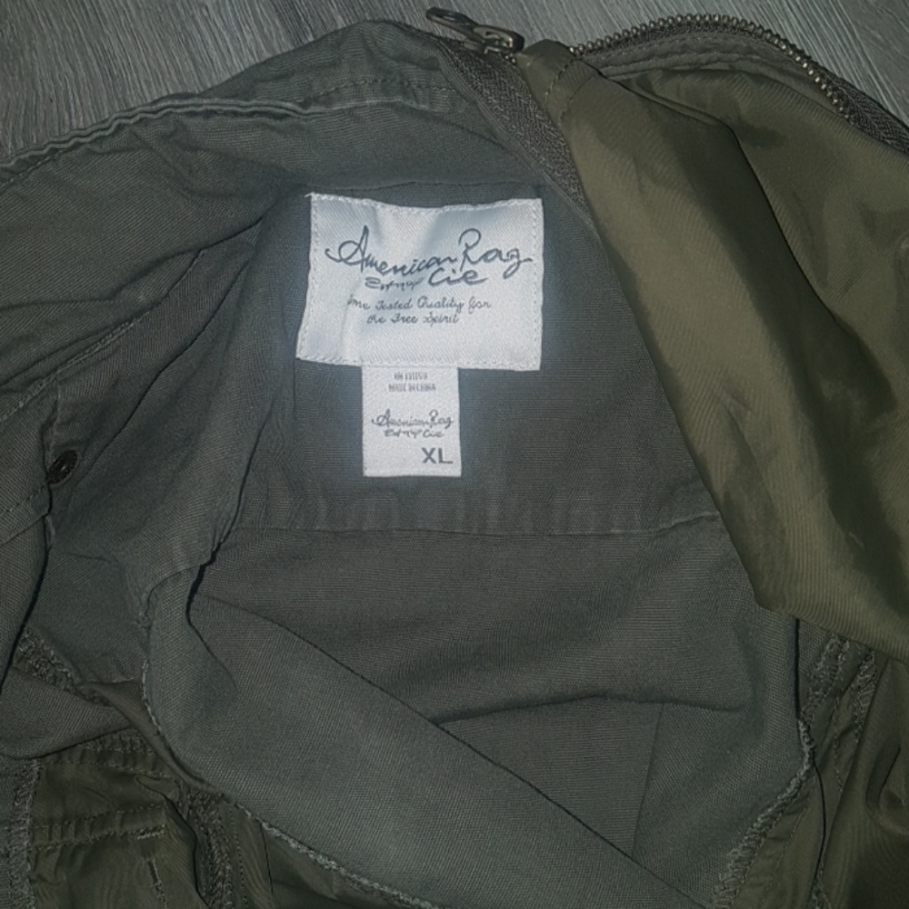 Jacket - Picture 4 of 4